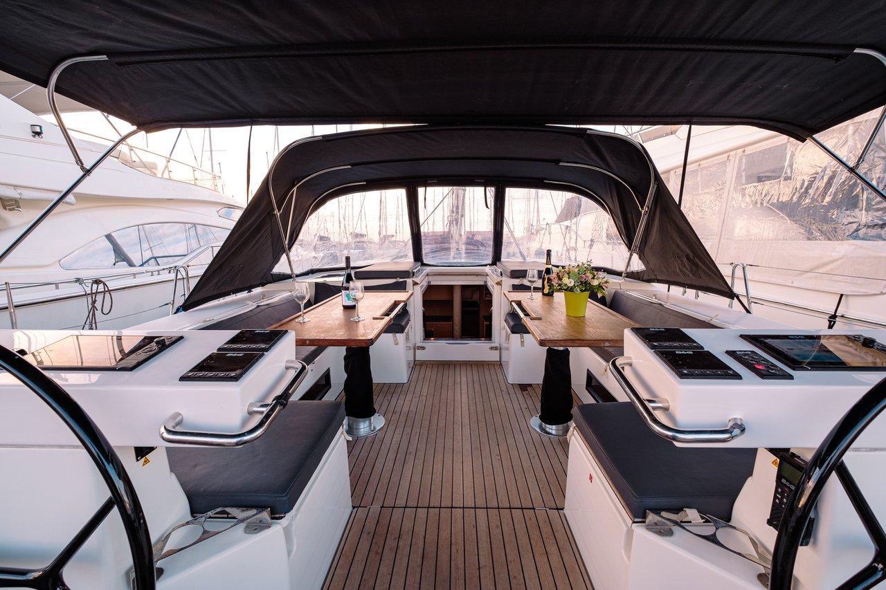 Bavaria C57 - 4 + 1 cab., picture 6