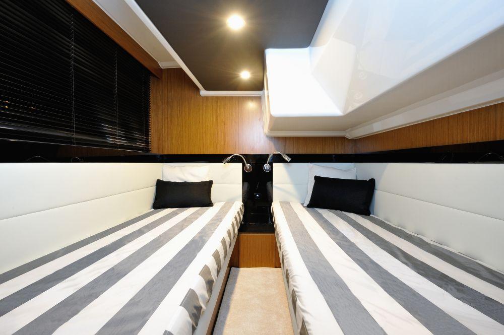 Bavaria Virtess 420 Fly, picture 25