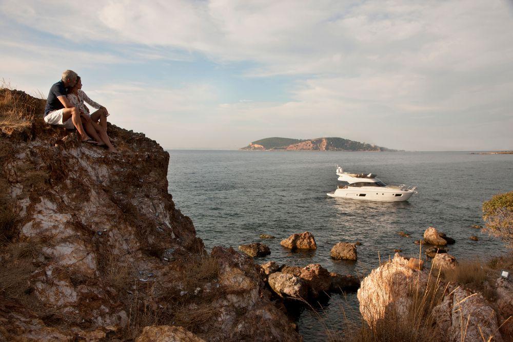 Bavaria Virtess 420 Fly, picture 5