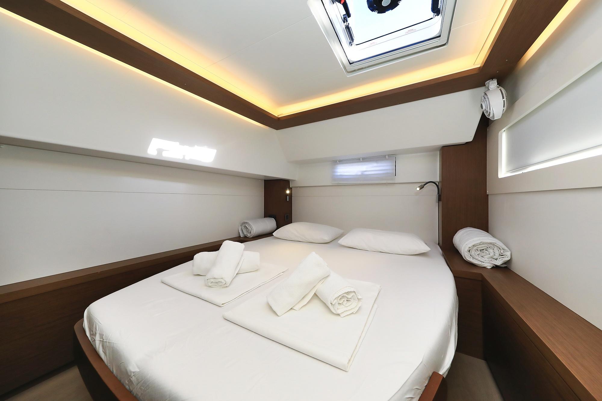 Lagoon 46 - 4 + 2 cab., picture 16