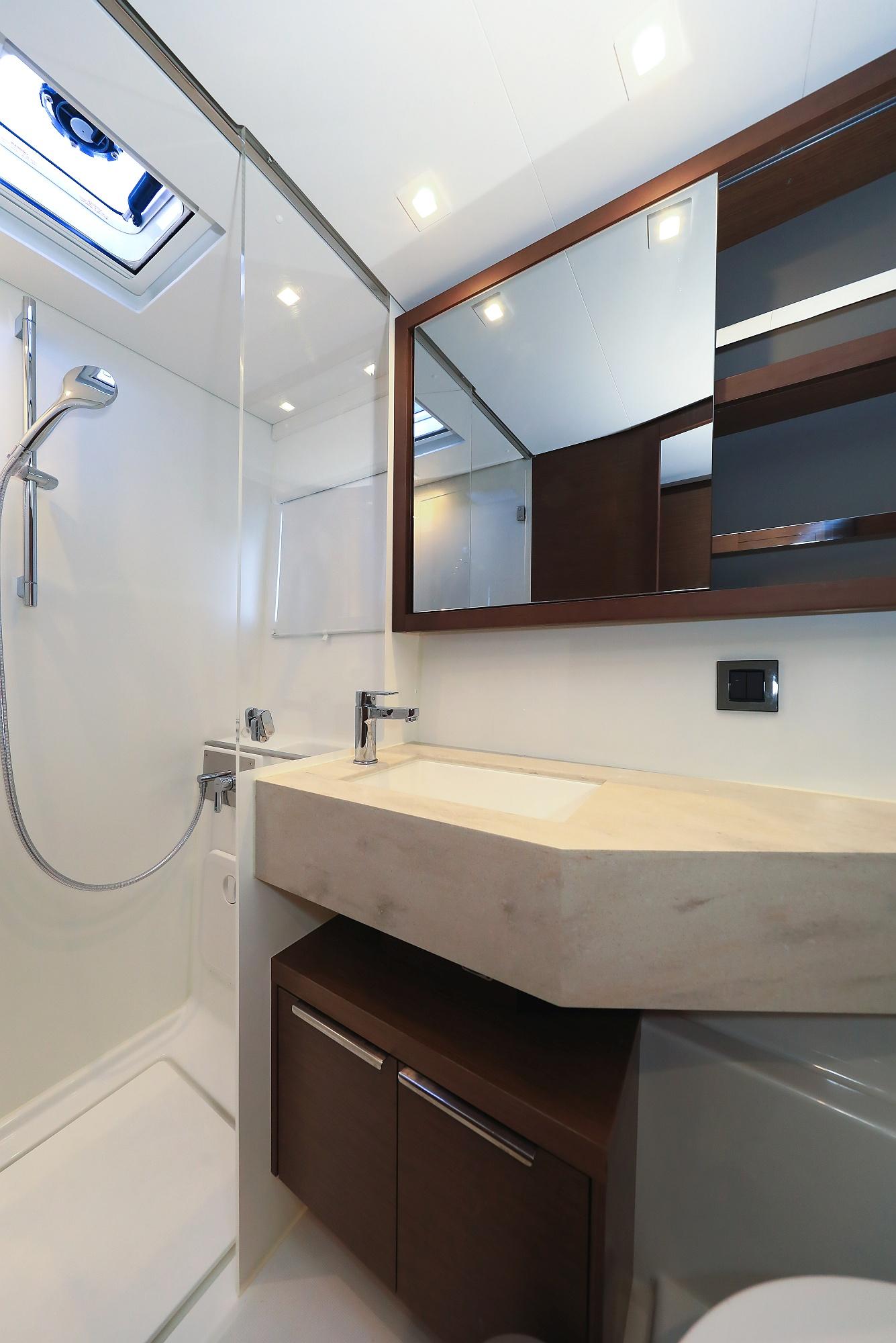 Lagoon 46 - 4 + 2 cab., picture 19