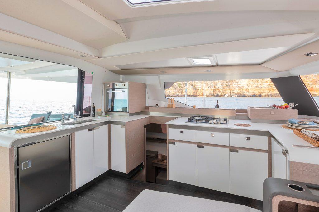 Fountaine Pajot Elba 45 - 3 cab., picture 8