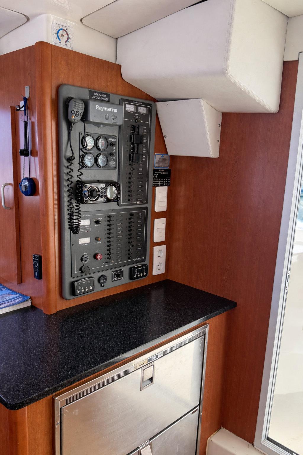 Leopard 44, picture 5