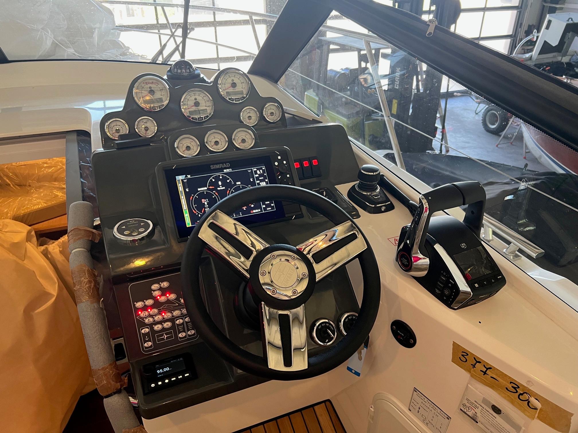 Bavaria S30, picture 7