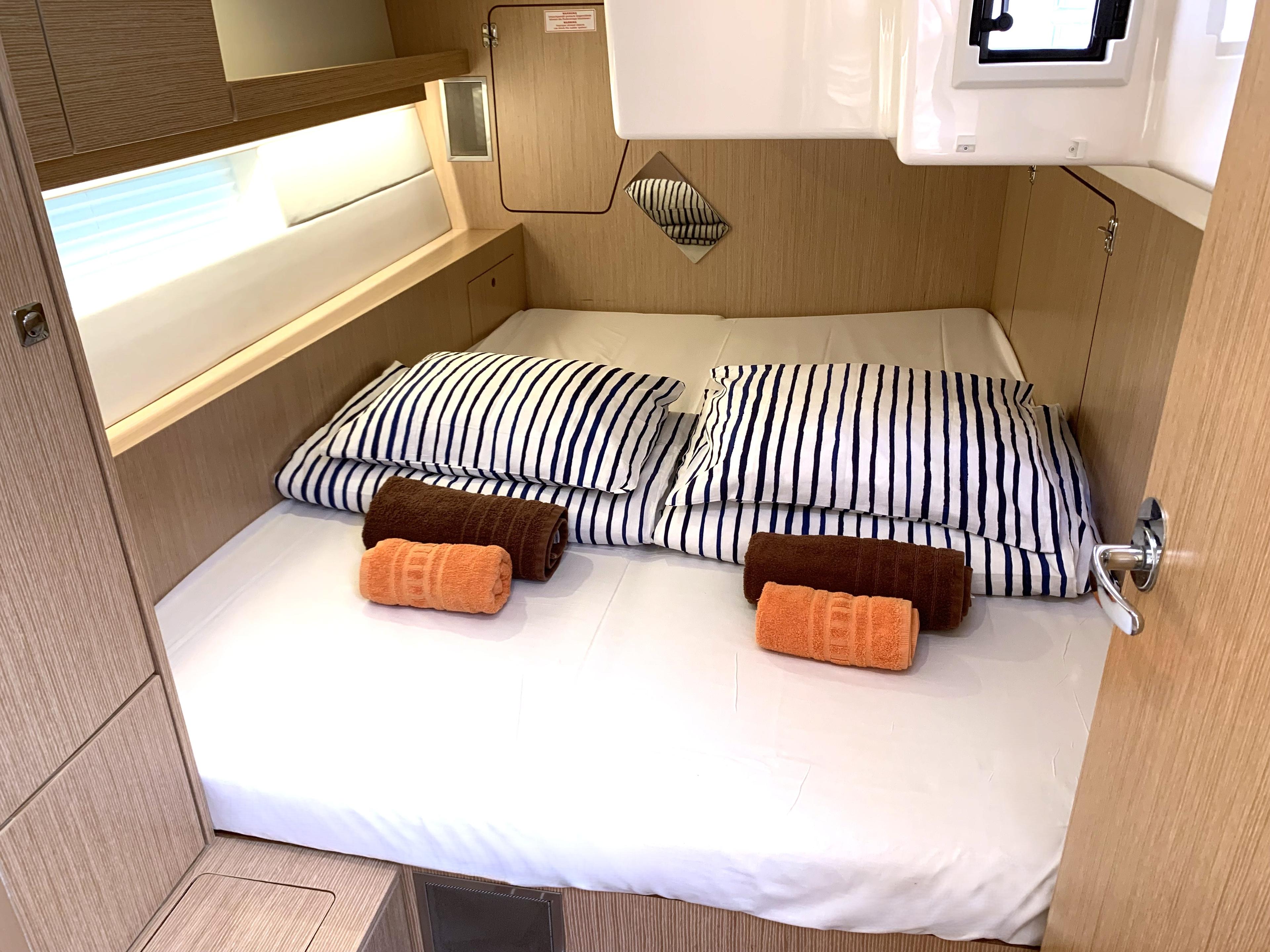 Bavaria C45 - 4 cab., picture 8