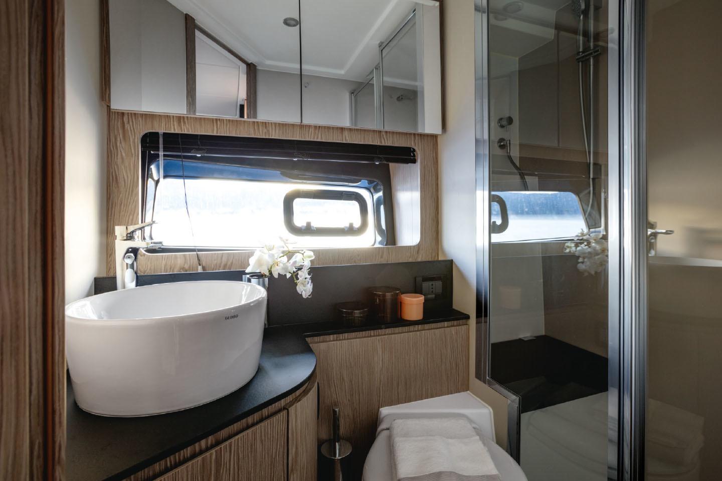 Azimut Atlantis 45, picture 8