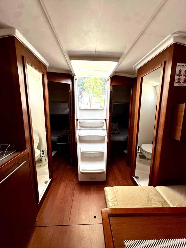 Oceanis 38.1, picture 12