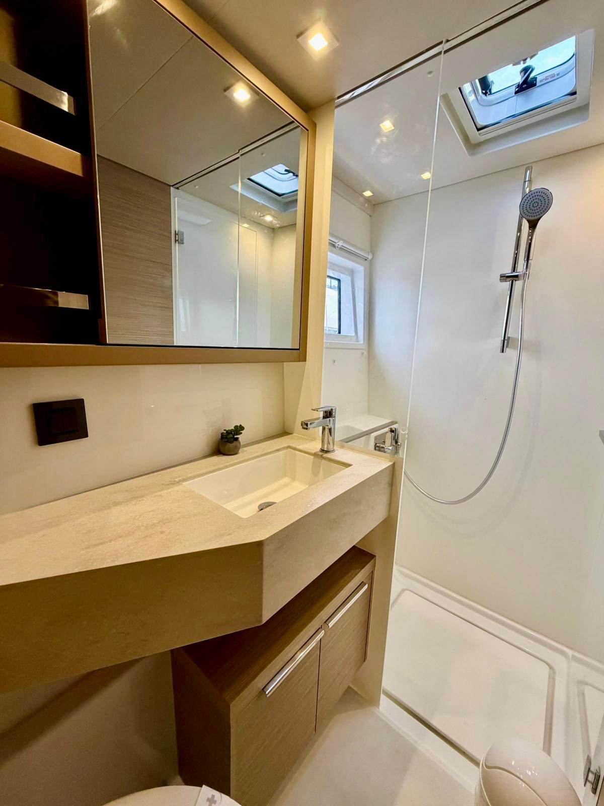 Lagoon 46 - 4 + 2 cab., picture 18