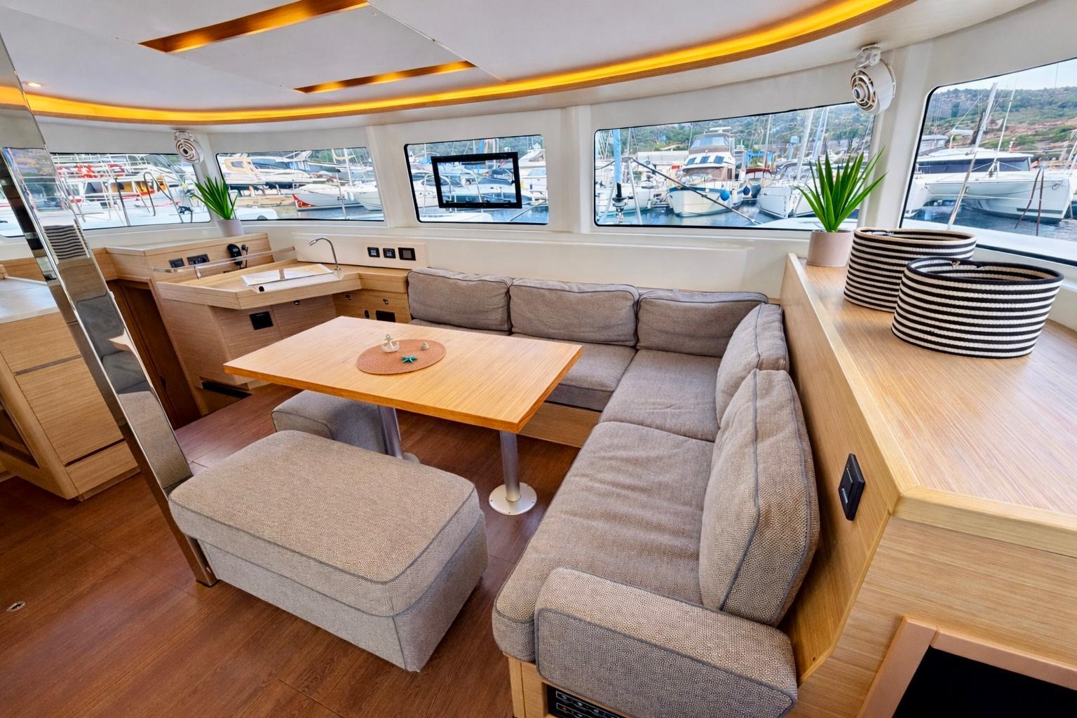 Lagoon 46 - 4 + 2 cab., picture 10