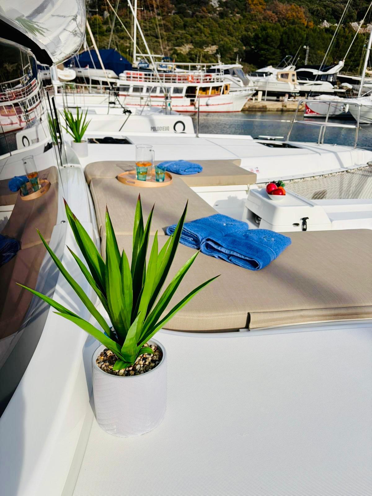 Lagoon 46 - 4 + 2 cab., picture 7