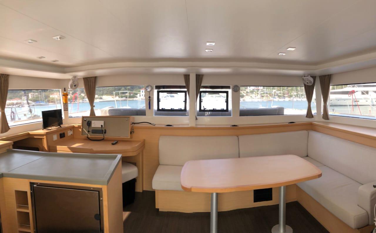 Lagoon 450 F - 4 + 2 cab., picture 8