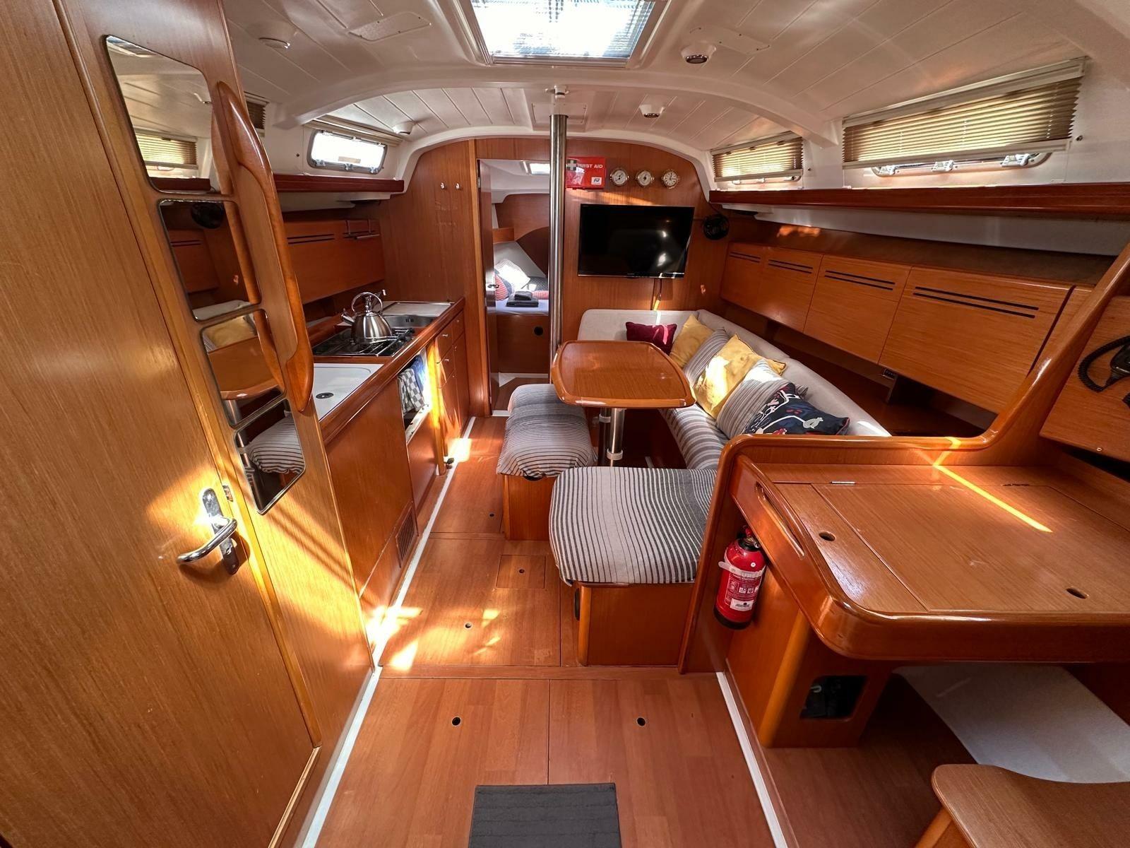 Cyclades 39.3, picture 14