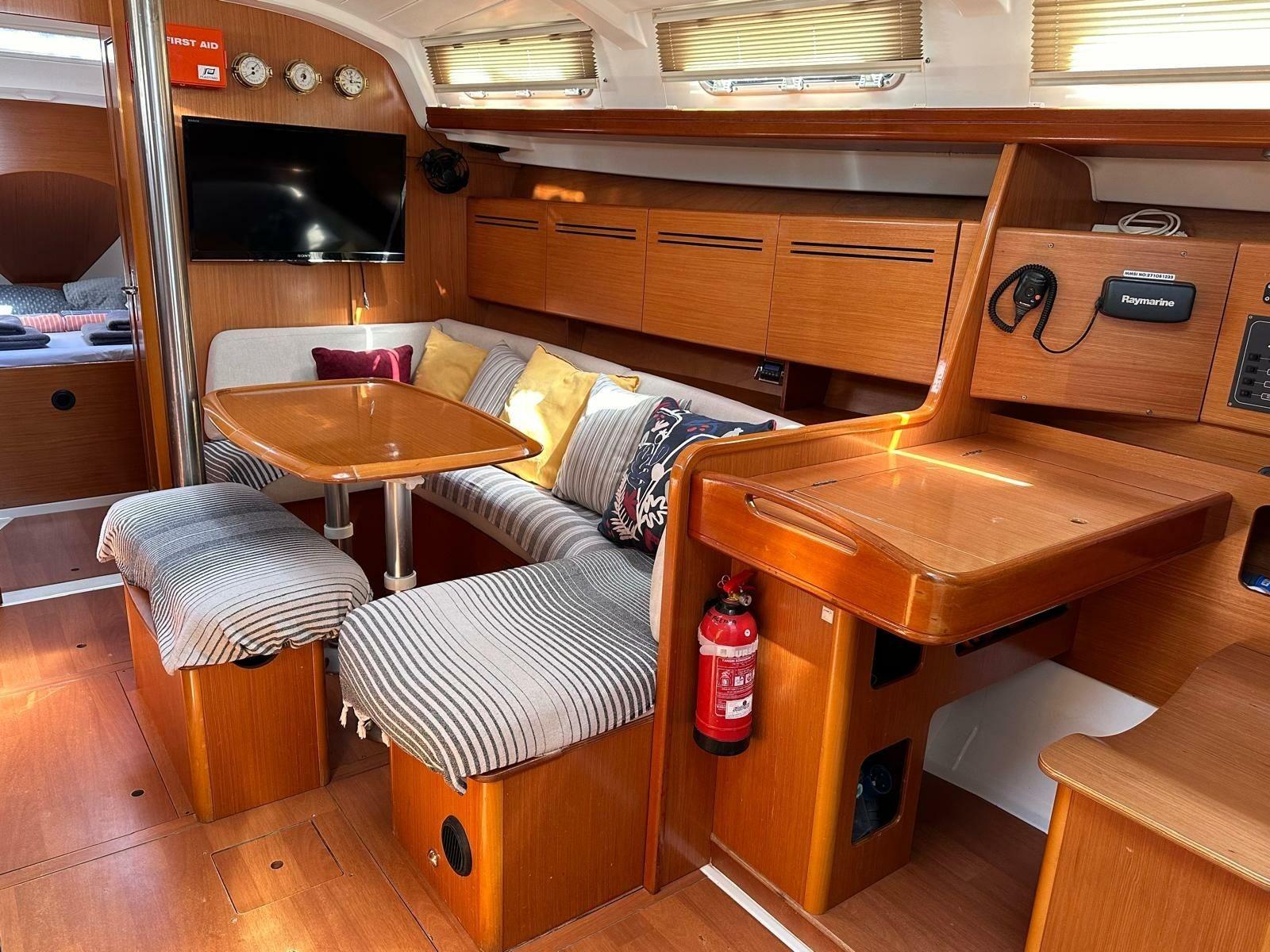 Cyclades 39.3, picture 16