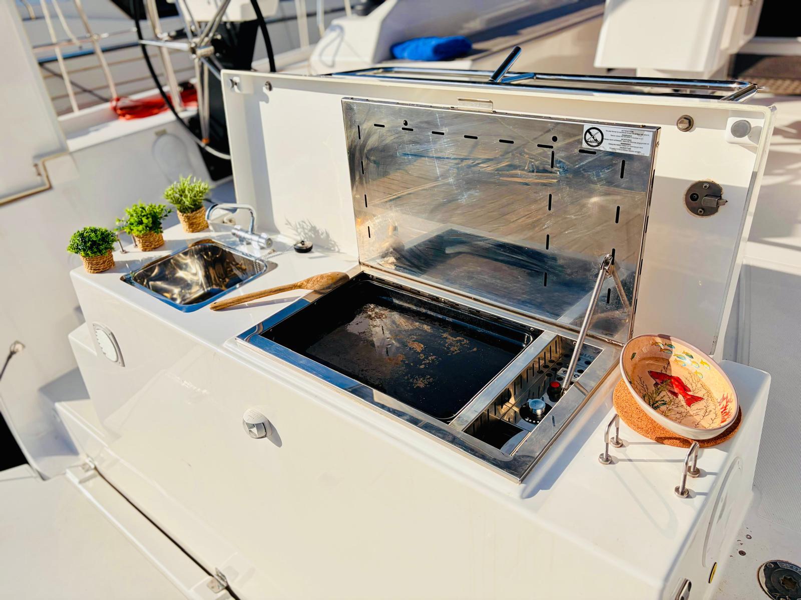 Dufour 530 - 5 + 1 cab., picture 8