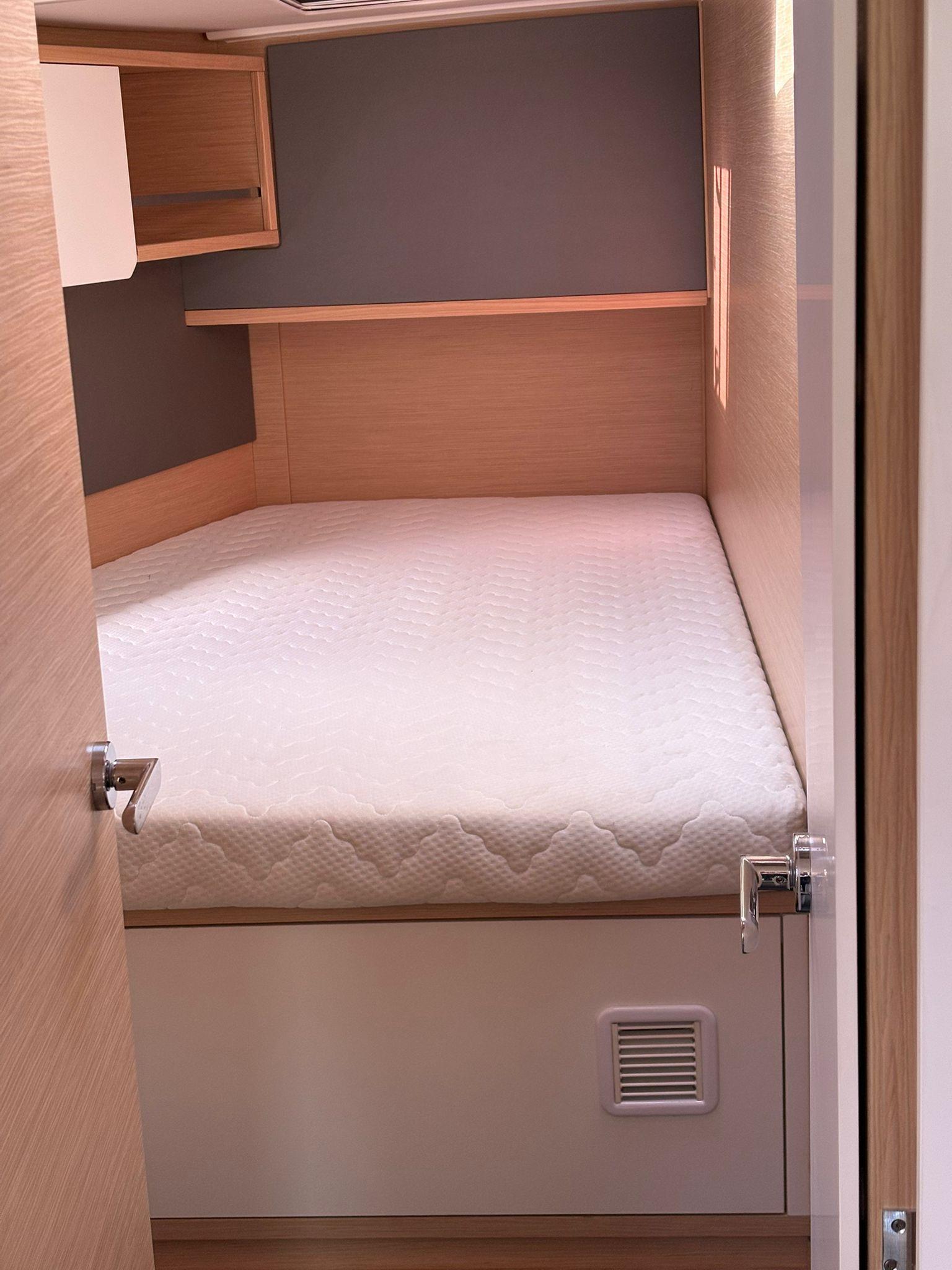 Dufour 48, picture 3