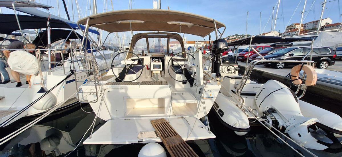 Dufour 360 GL - 3 cab., picture 1