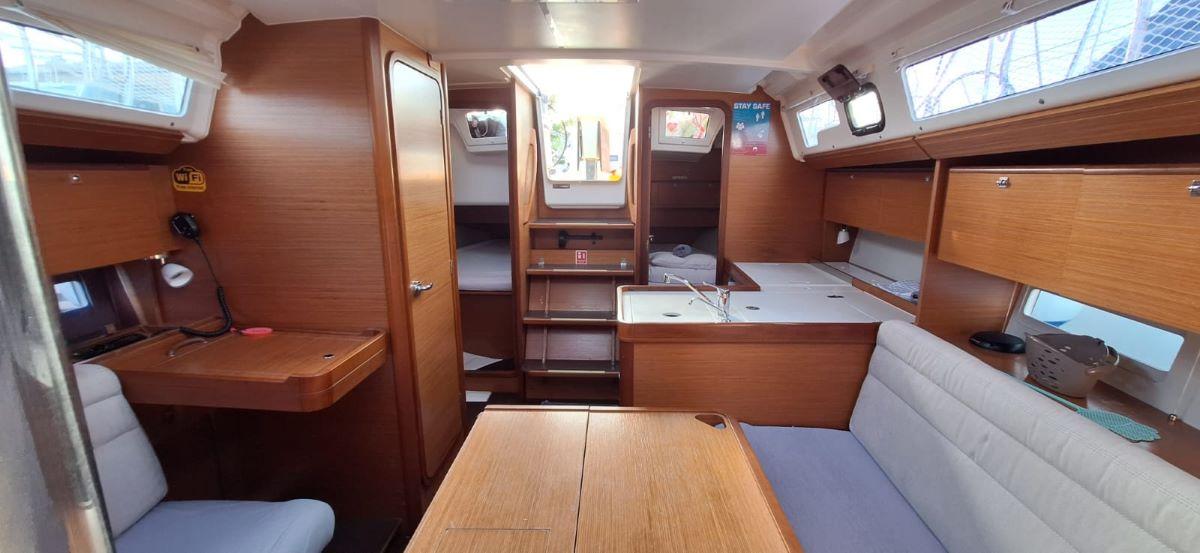 Dufour 360 GL - 3 cab., picture 3