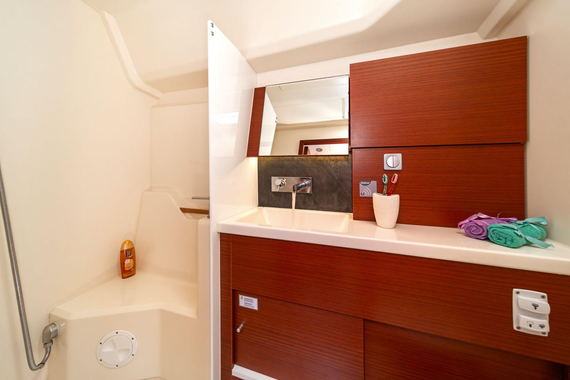 Hanse 458, picture 9