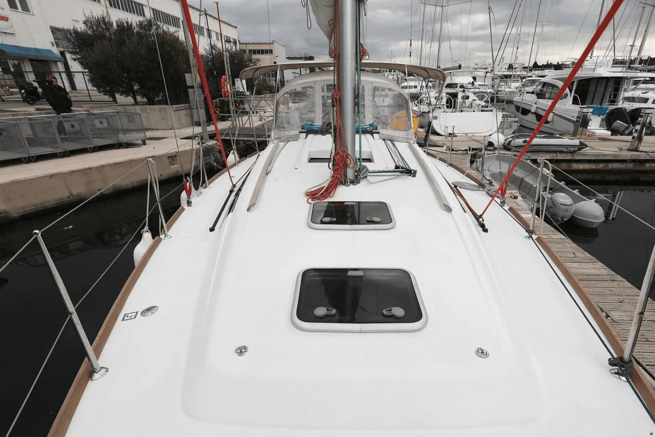 Oceanis 34, picture 7