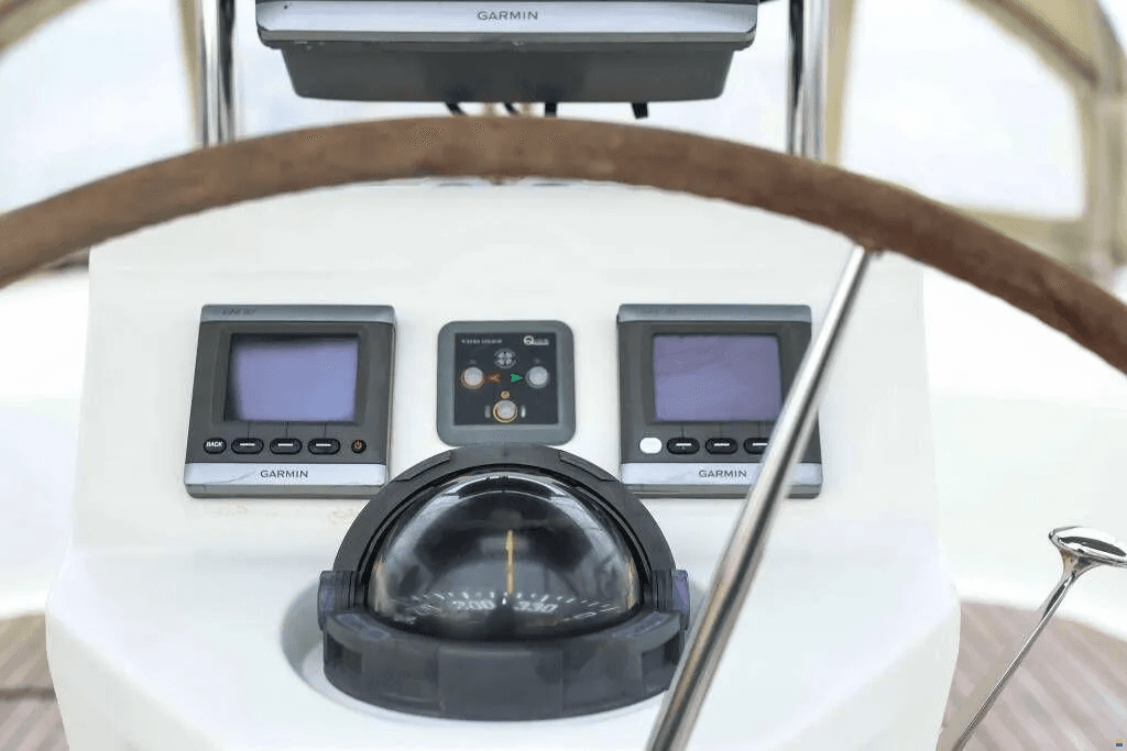 Bavaria Cruiser 32, picture 4