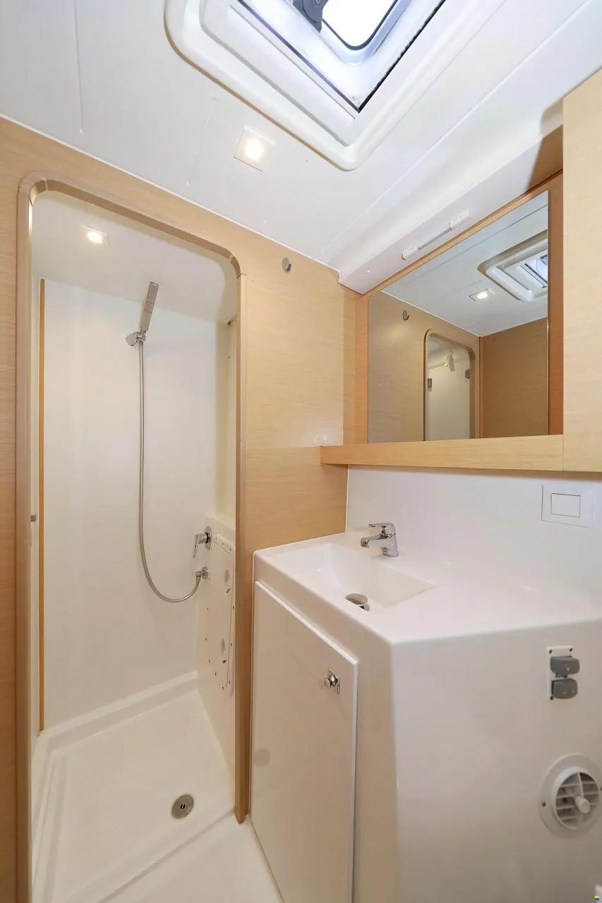 Lagoon 42 - 4 + 2 cab., picture 26