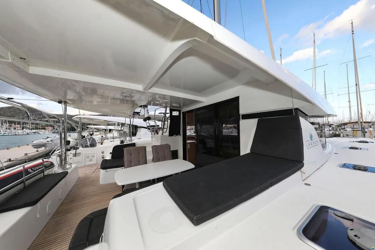Lagoon 42 - 4 + 2 cab., picture 7