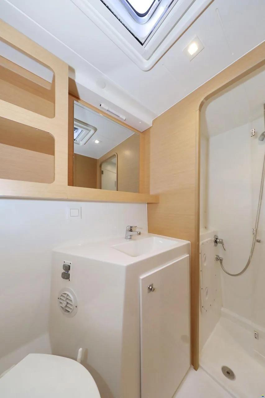 Lagoon 42 - 4 + 2 cab., picture 27