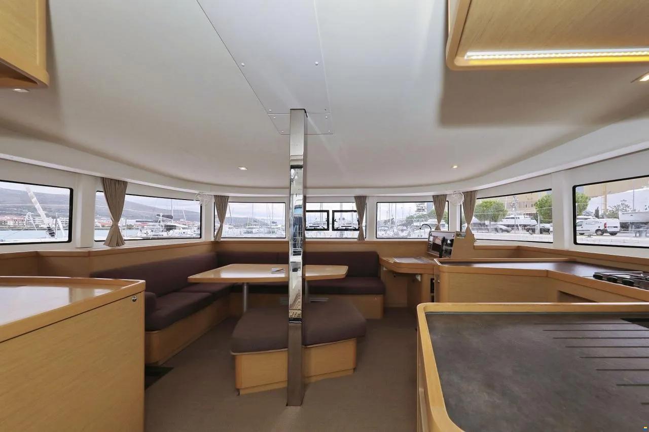 Lagoon 42 - 4 + 2 cab., picture 12