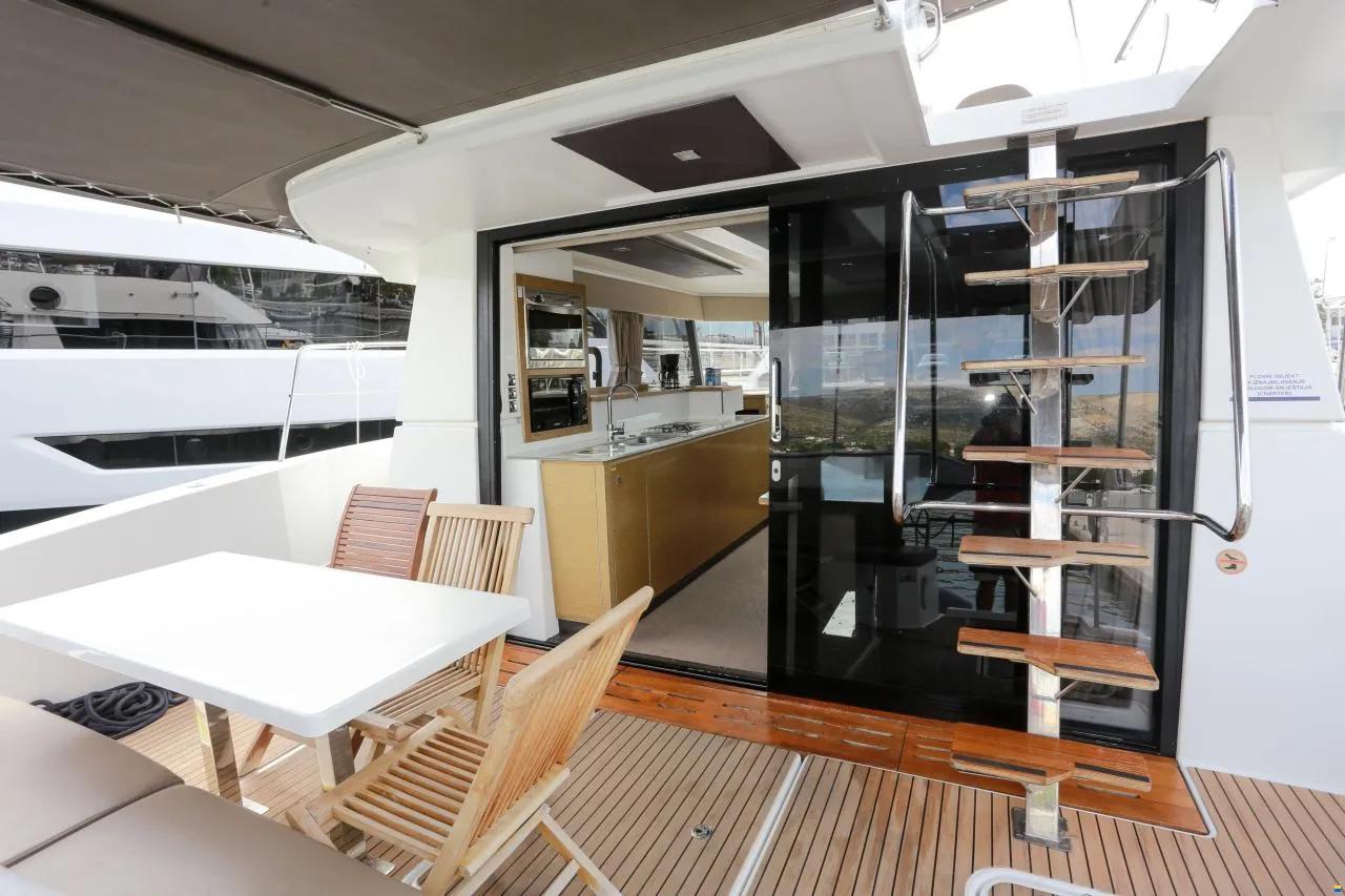 Fountaine Pajot MY 37, picture 4