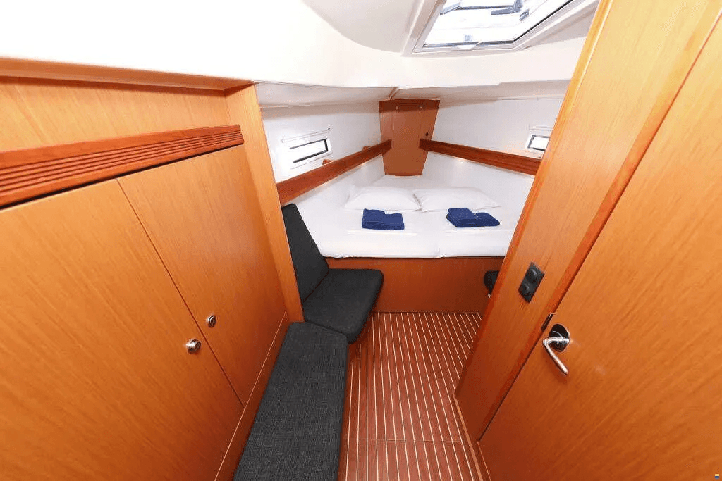 Bavaria Cruiser 40, picture 25