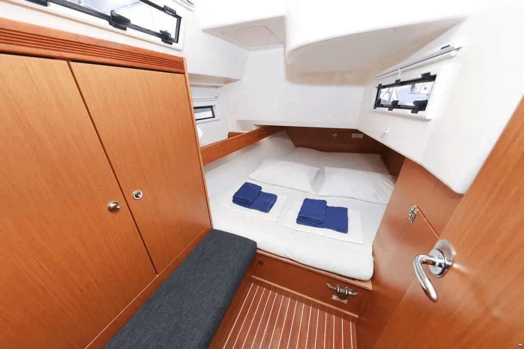 Bavaria Cruiser 40, picture 28