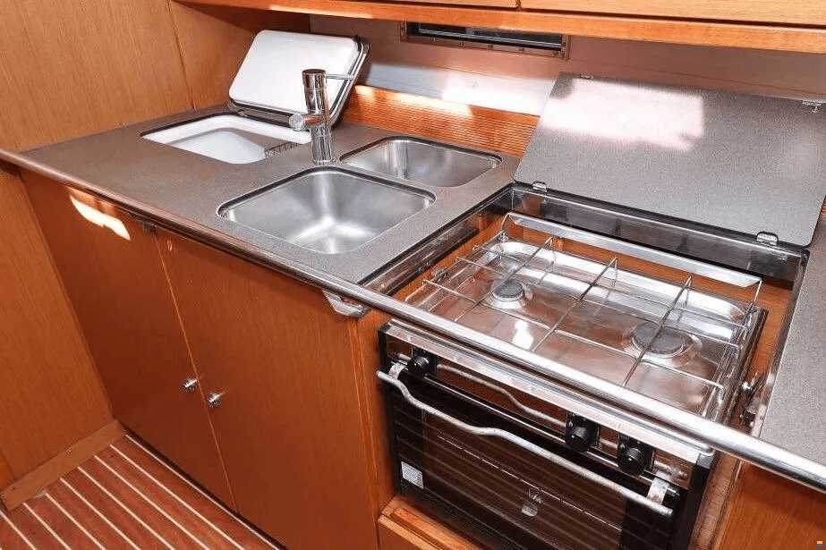 Bavaria Cruiser 40, picture 23