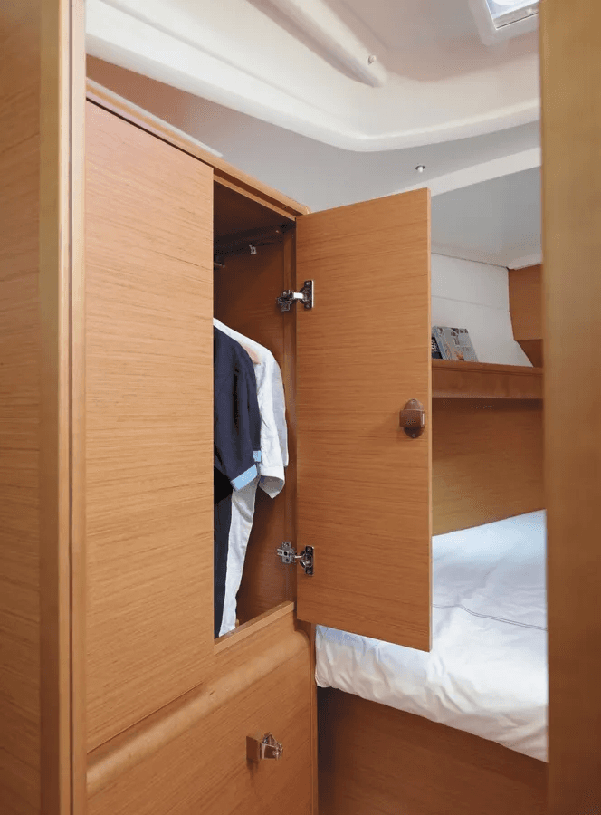 Sun Odyssey 389, picture 9