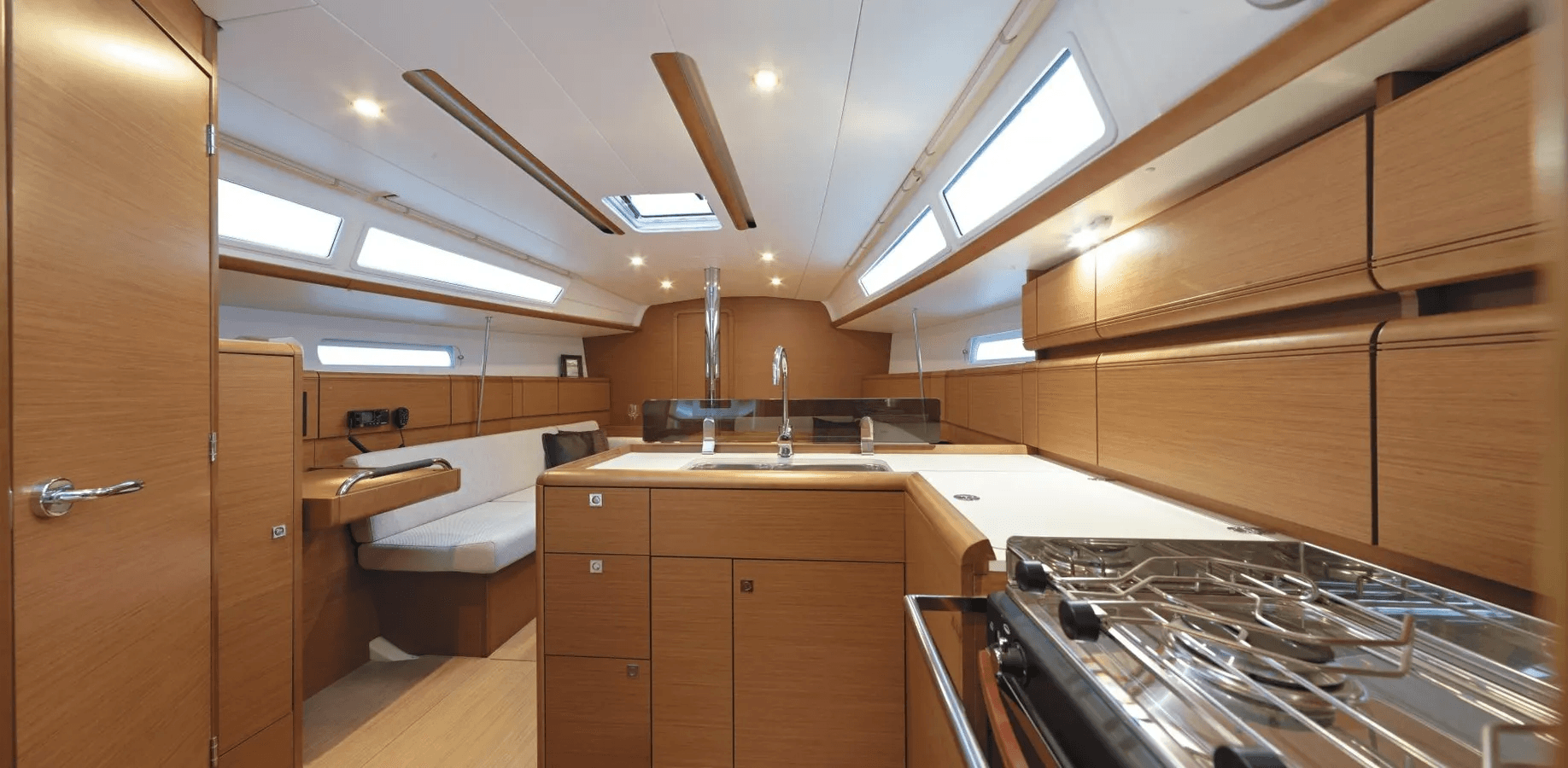 Sun Odyssey 389, picture 6