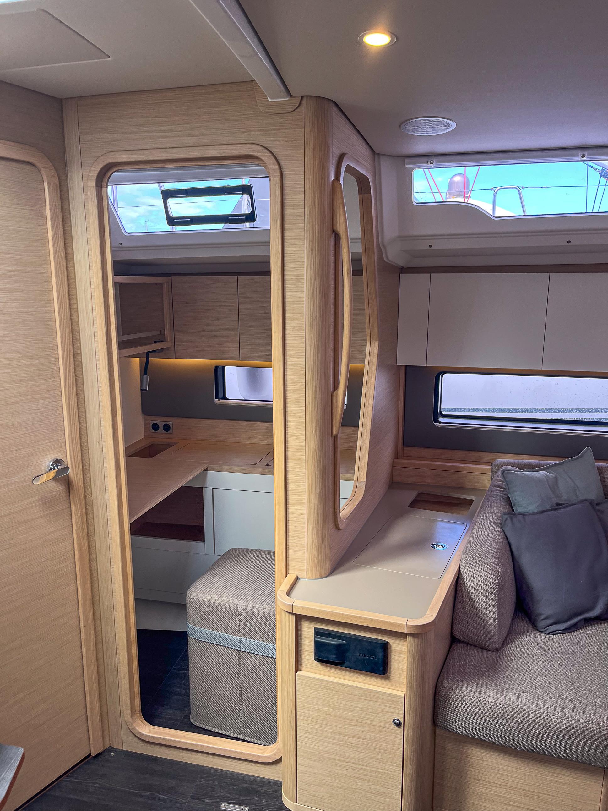 Dufour 44 - 3 cab., picture 9