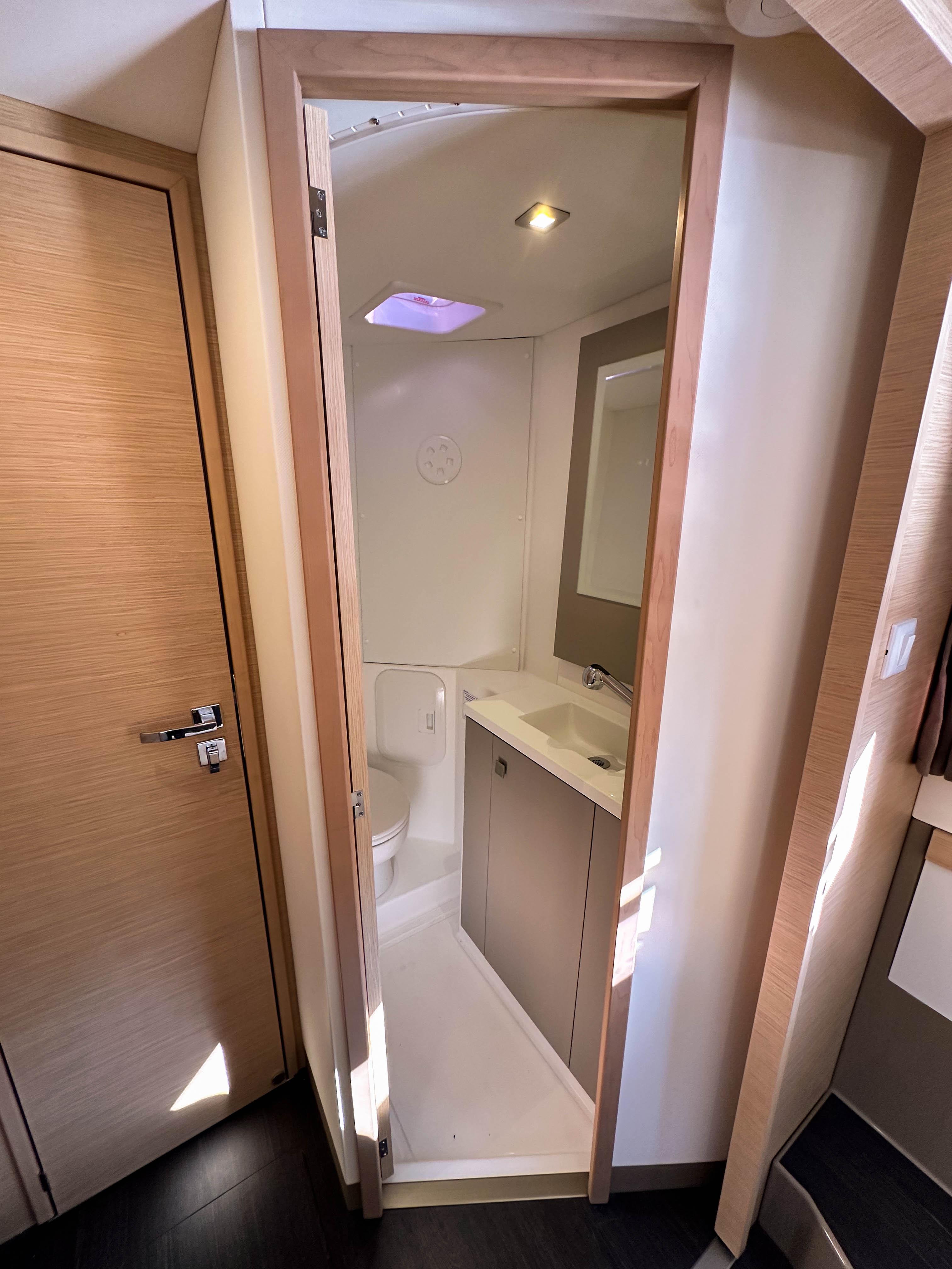 Fountaine Pajot Isla 40 - 4 cab., picture 12