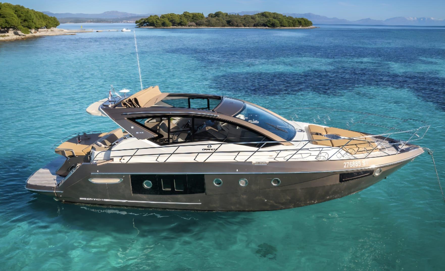 Cranchi M44 HT, picture 1