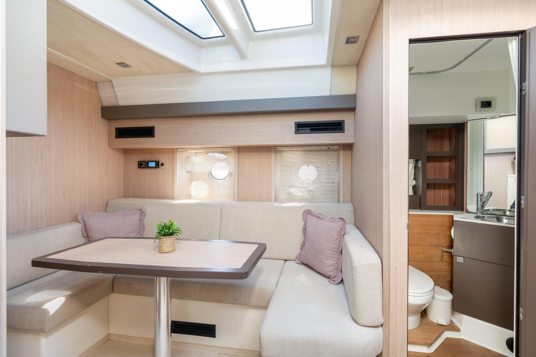 Cranchi M44 HT, picture 18