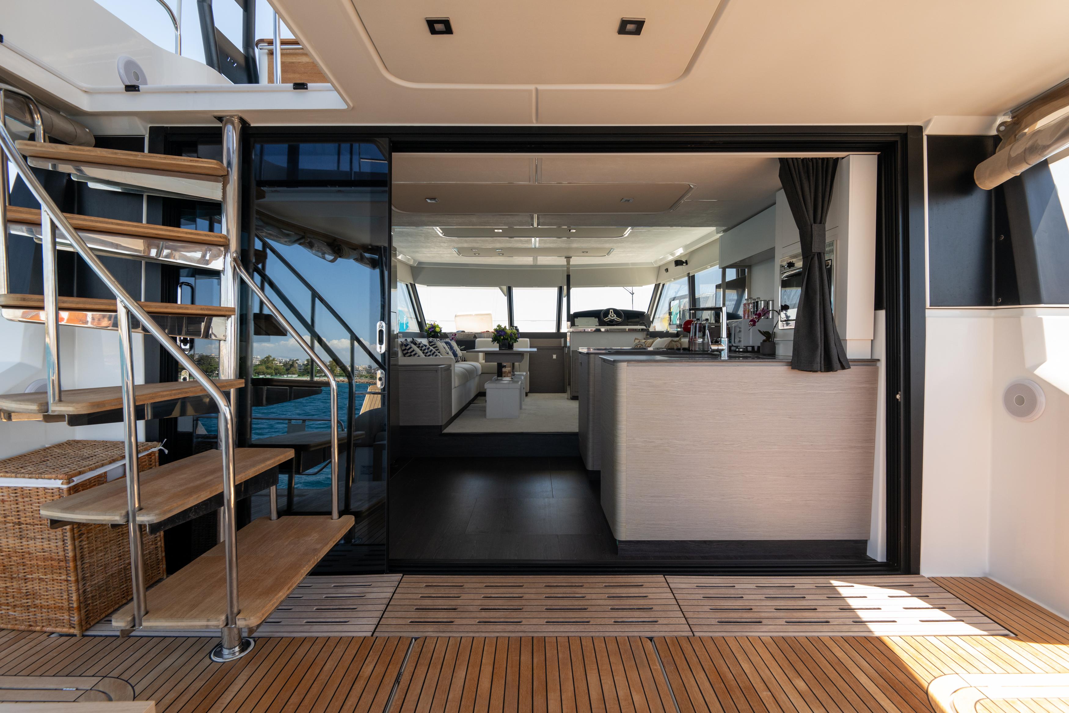 Fountaine Pajot MY6 - Emy 6, picture 9