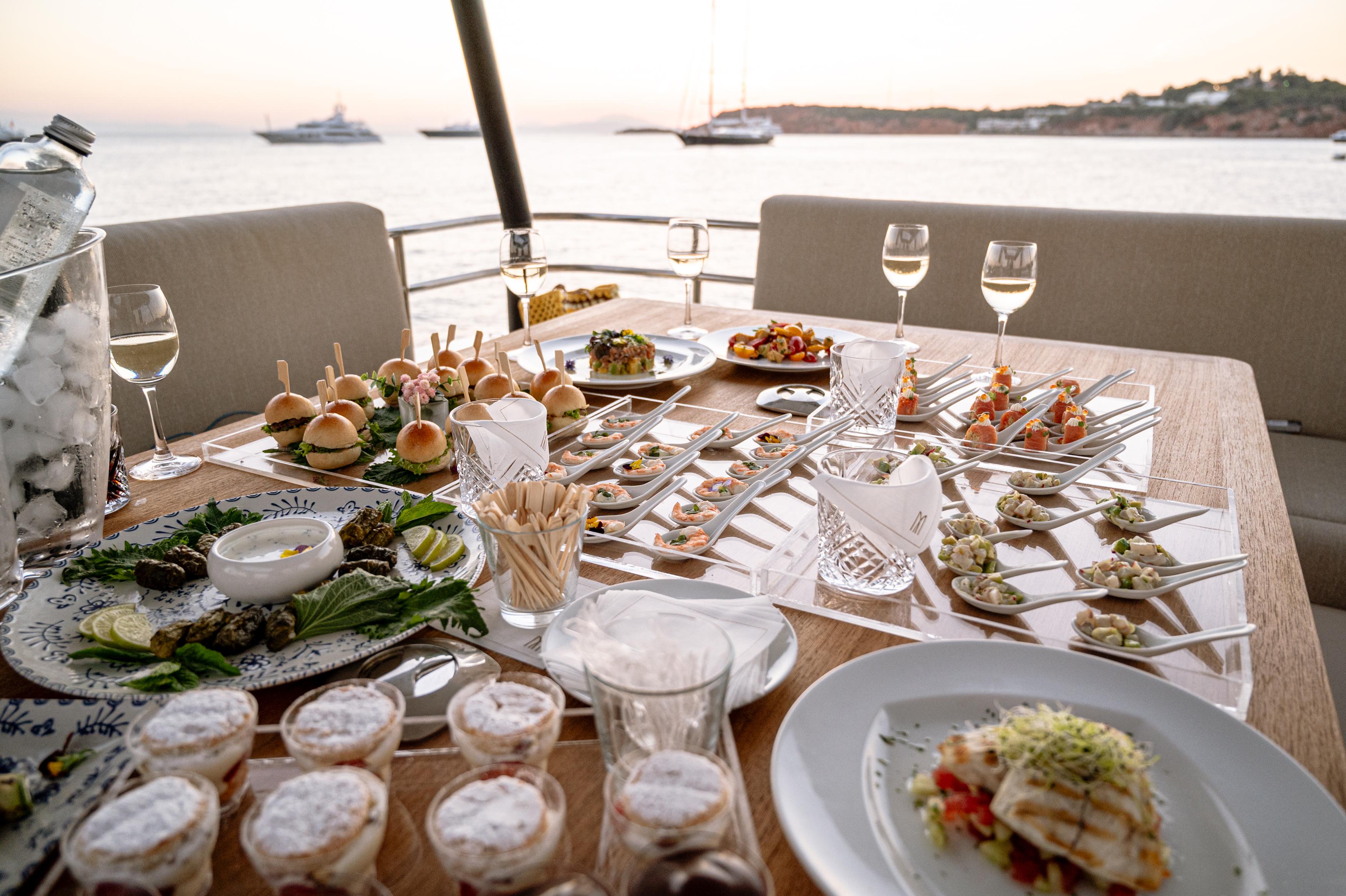 Fountaine Pajot MY6 - Emy 6, picture 14