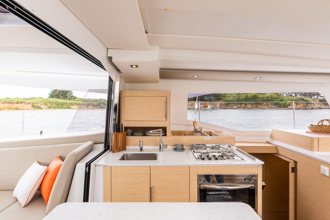 Fountaine Pajot FP 41 Quatuor 4, picture 13