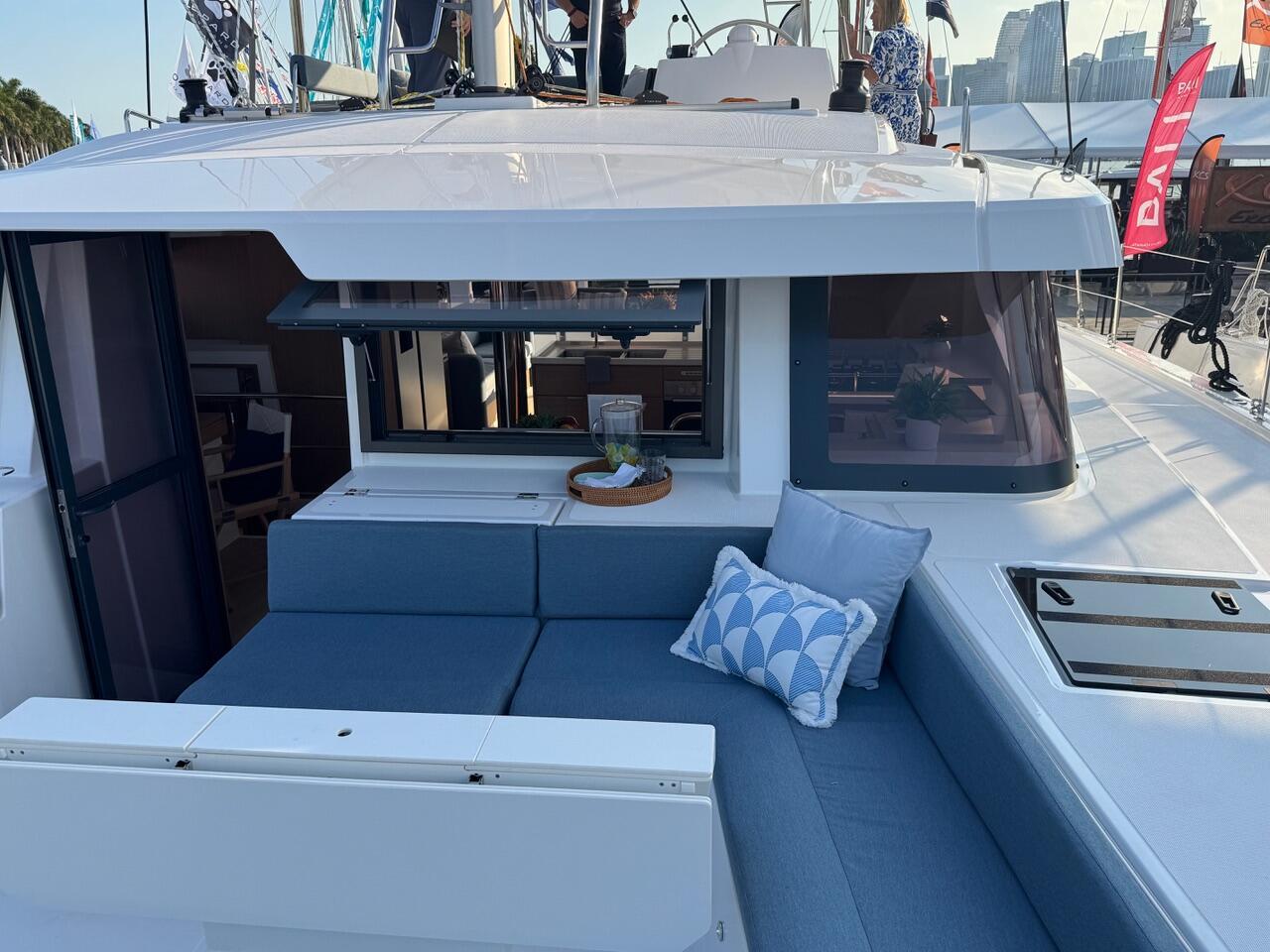 Bali 4.6 - 4 cab. OW, picture 1