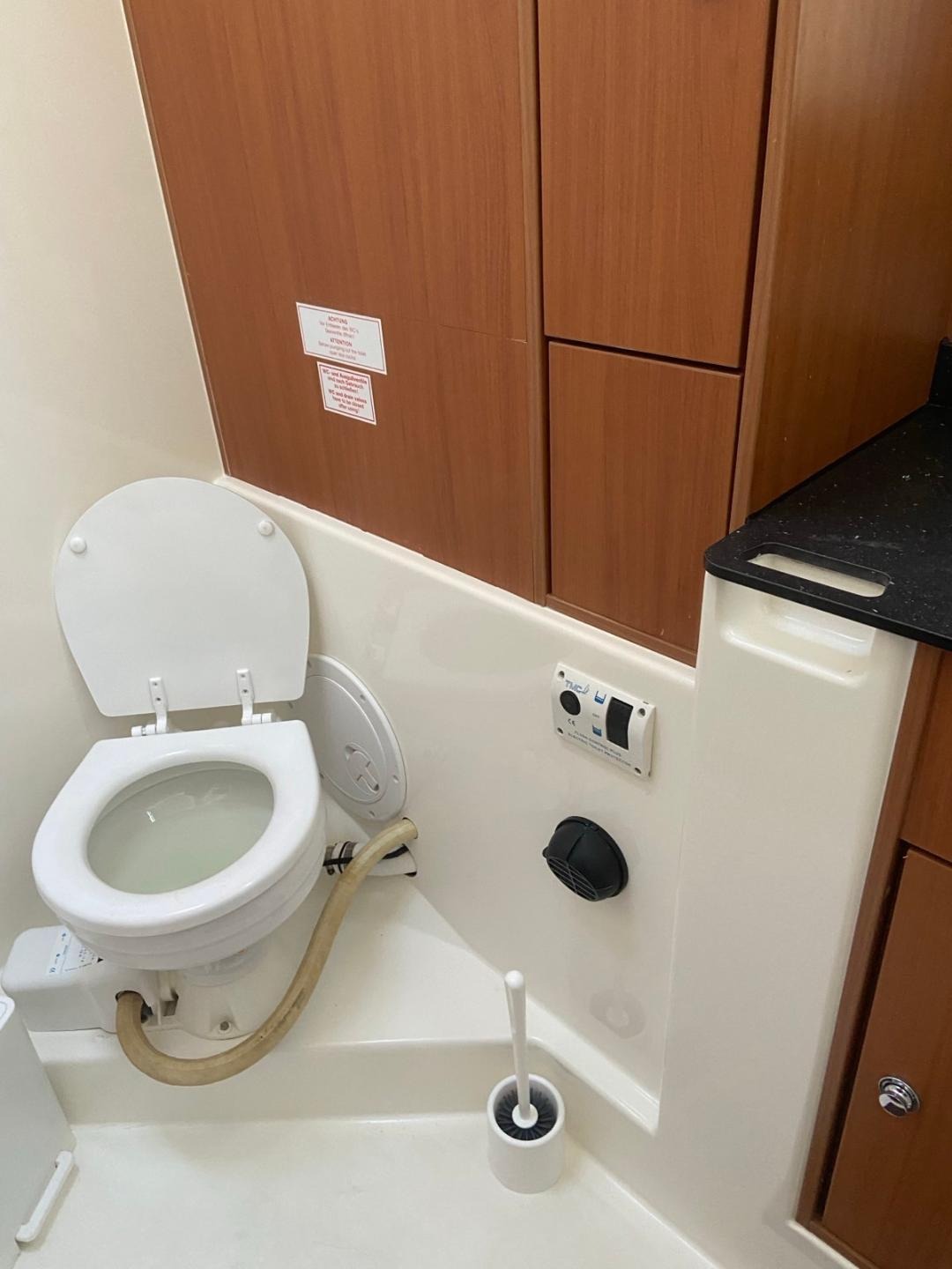 Bavaria Cruiser 50, picture 25