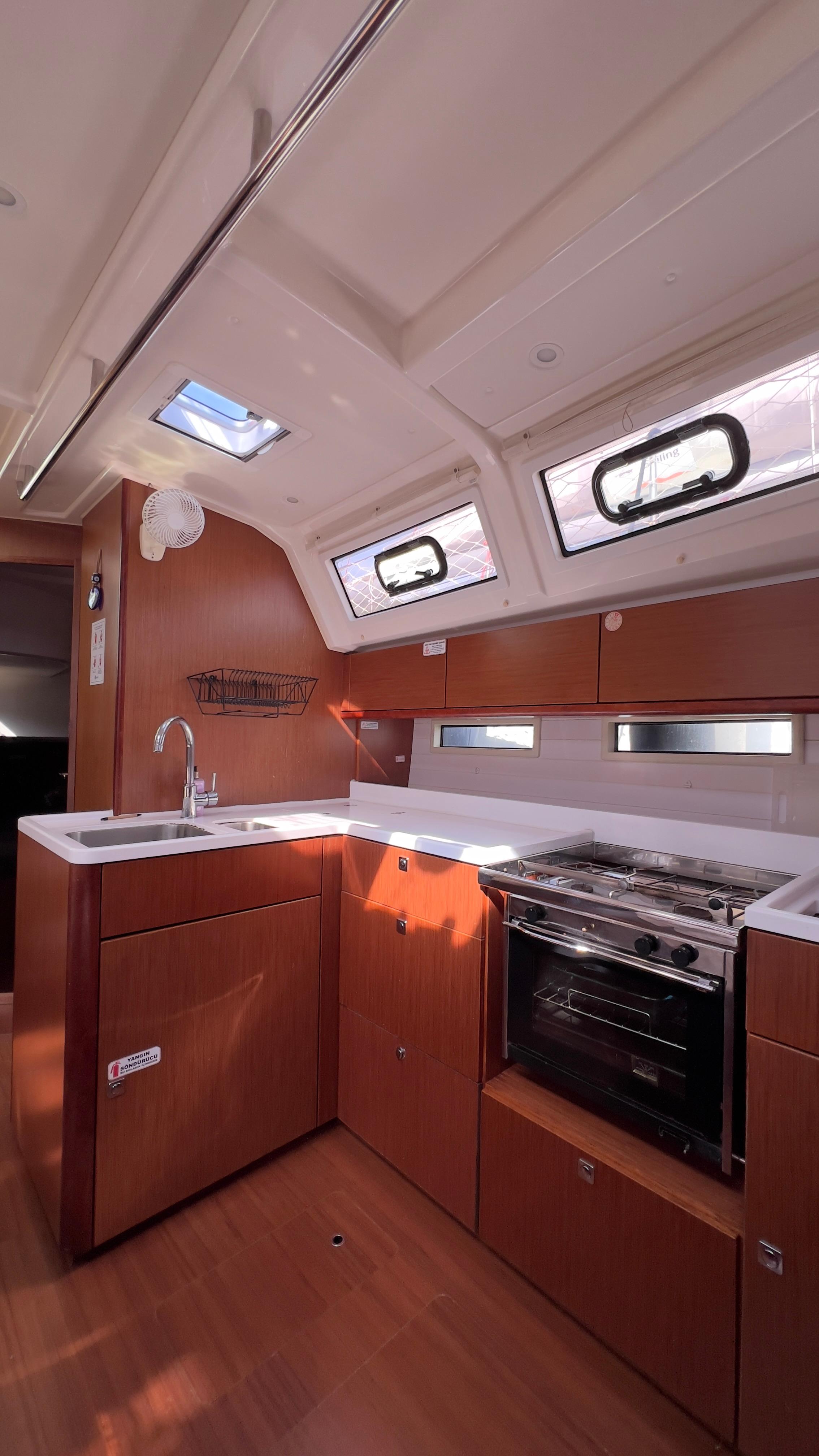 Bavaria Cruiser 46 Style - 4 cab., picture 24