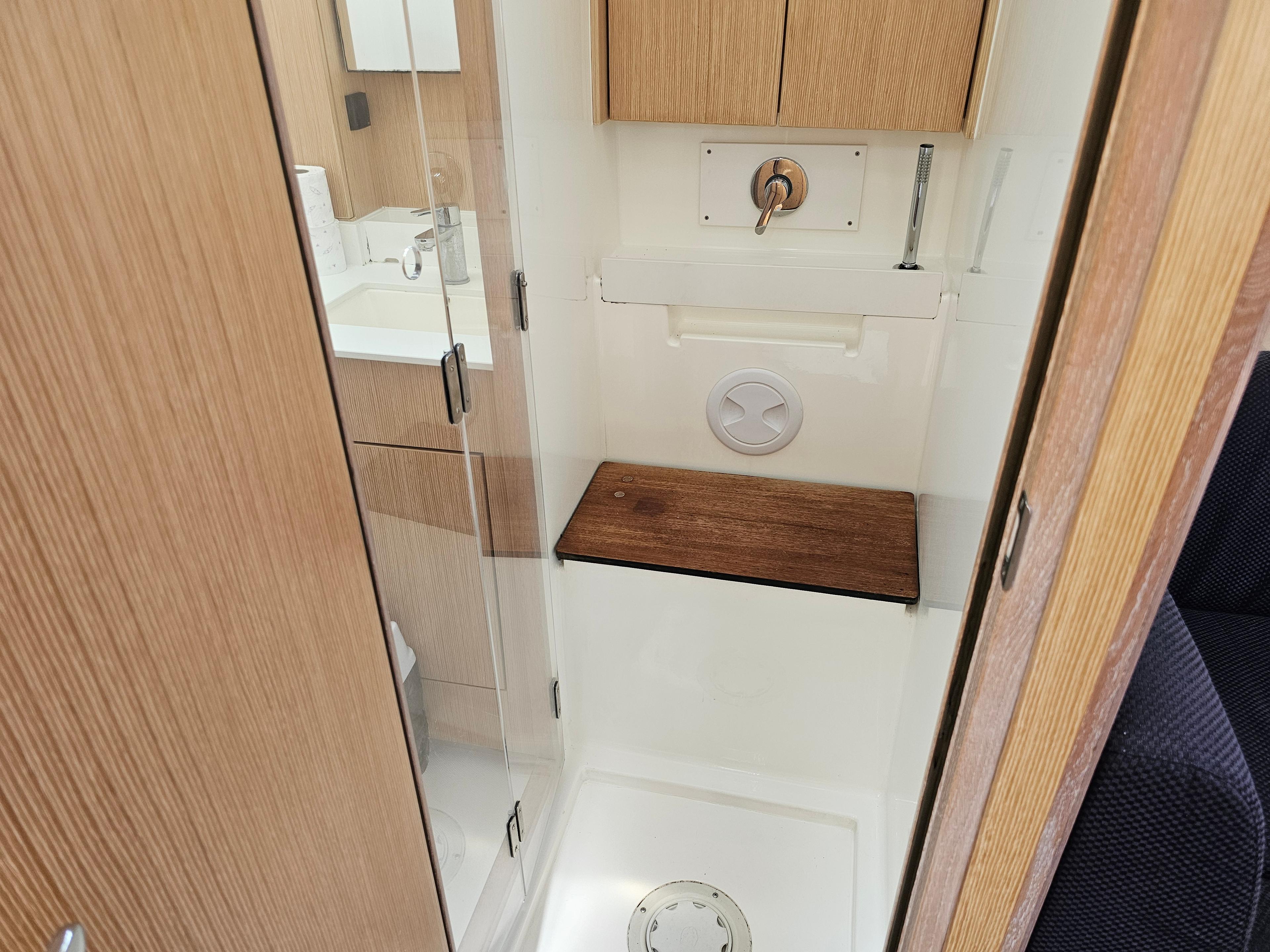 Bavaria C57 Holiday, picture 8