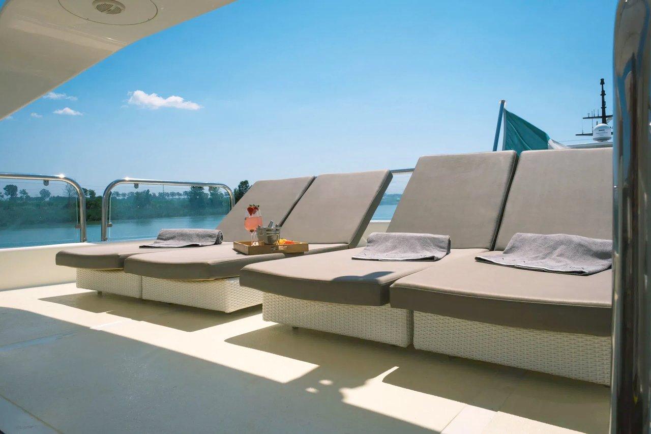 Astondoa 82 GLX - 4 + 2 cab. - Magic Six, picture 3