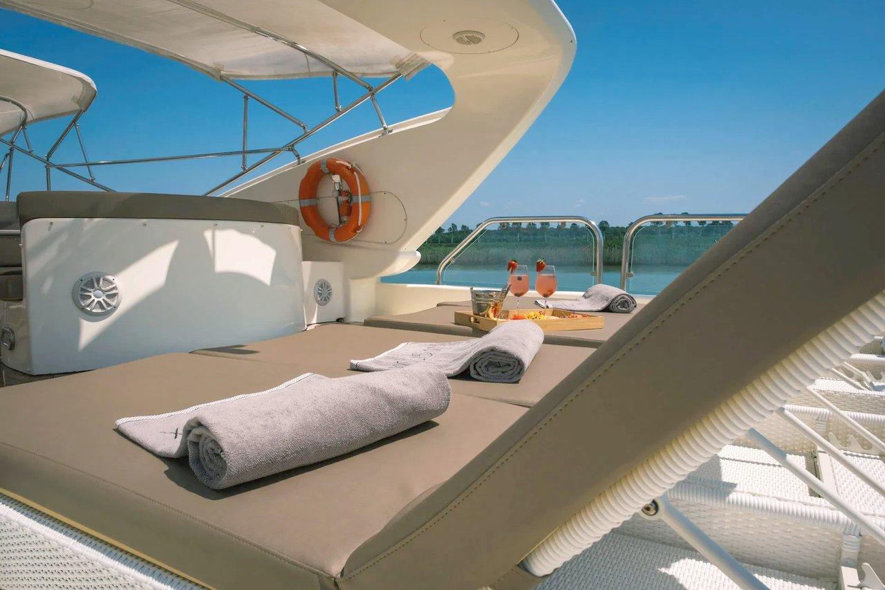 Astondoa 82 GLX - 4 + 2 cab. - Magic Six, picture 7