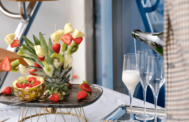 Fairline Squadron 55 - Paladino, picture 10