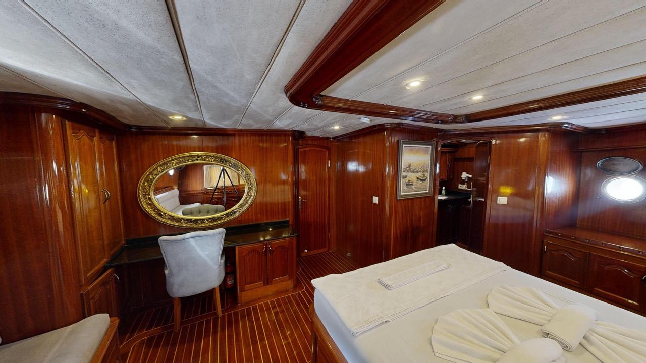 Diamond Lila, picture 22