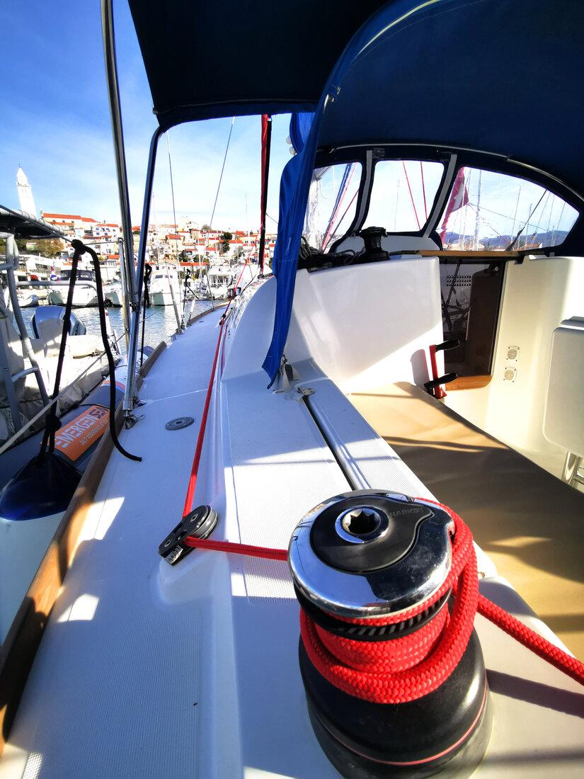 Sun Odyssey 33i - 2 cab., picture 5